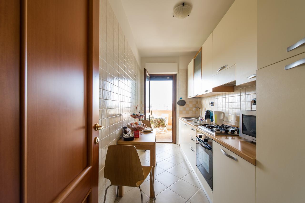 Domus Fiera Di Roma Village Apartamento *
